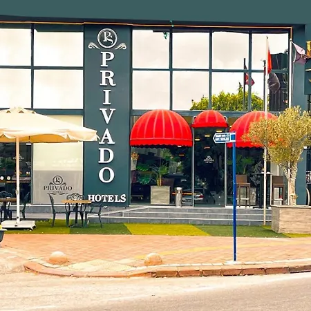 Privado Hotels